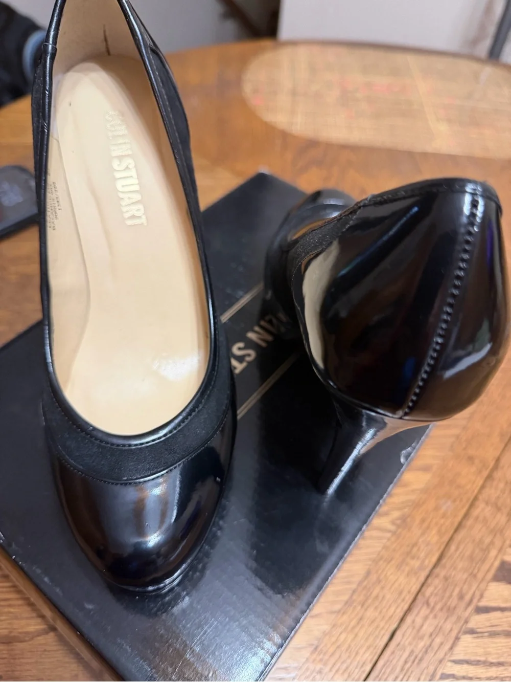 Colin Stuart Black Patent / Suede Platform Stiletto-Pumps